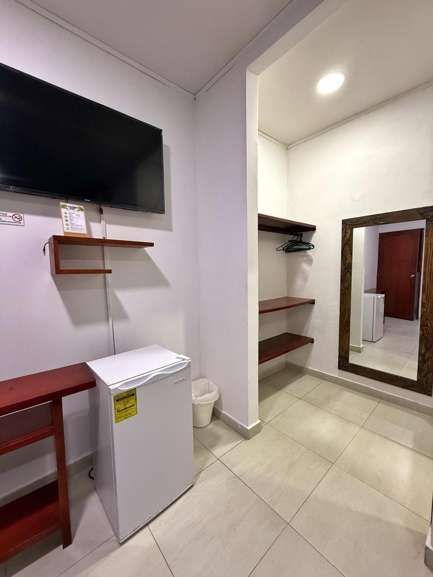 Apartahotel Caribe Diez San Andres  Bagian luar foto