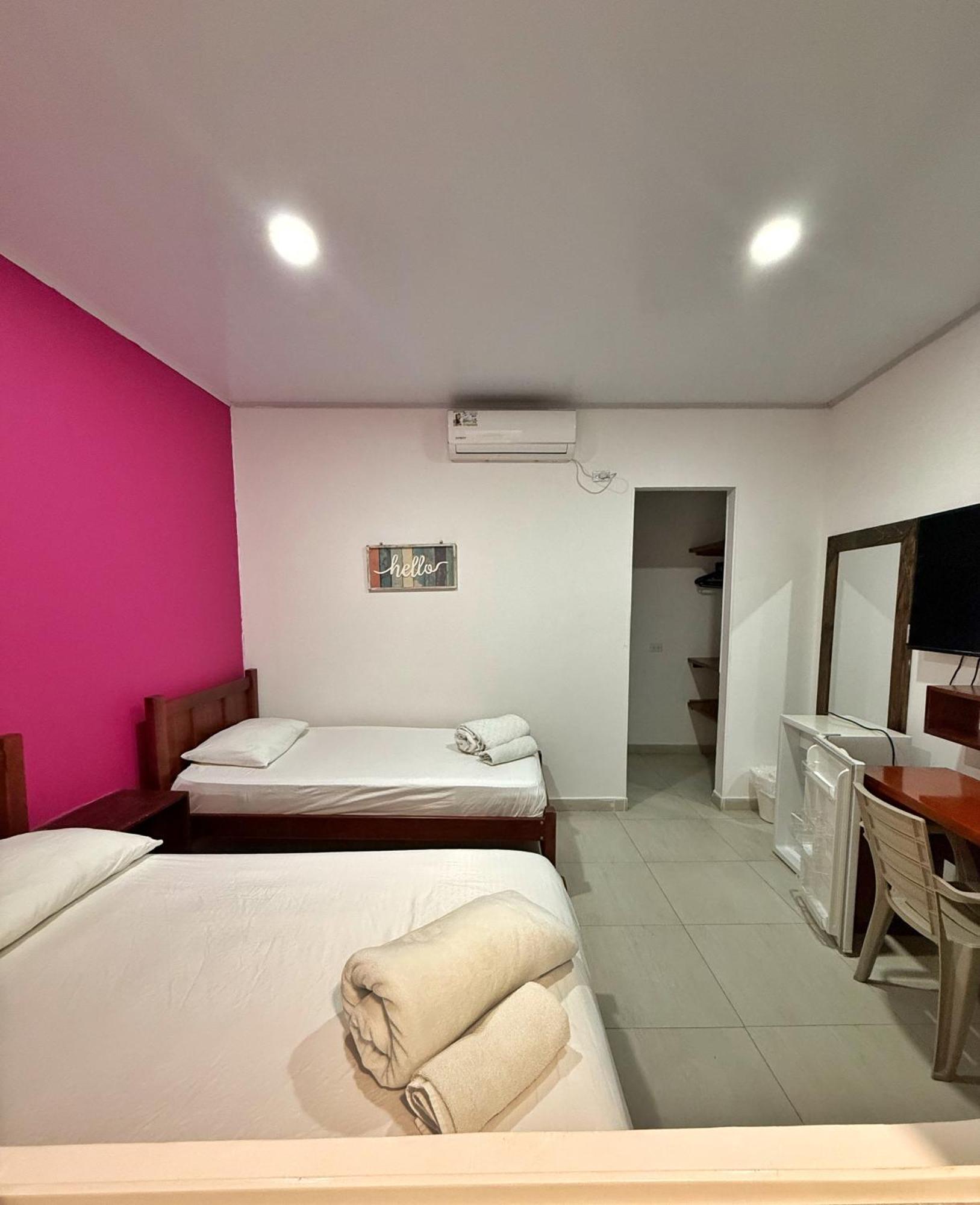 Apartahotel Caribe Diez San Andres  Bagian luar foto