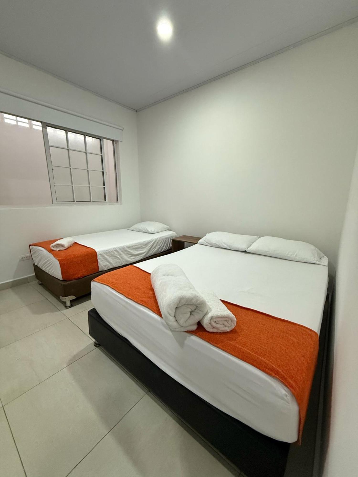 Apartahotel Caribe Diez San Andres  Bagian luar foto