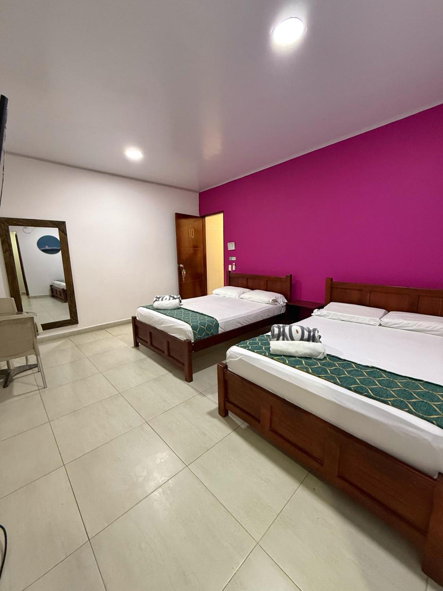 Apartahotel Caribe Diez San Andres  Bagian luar foto